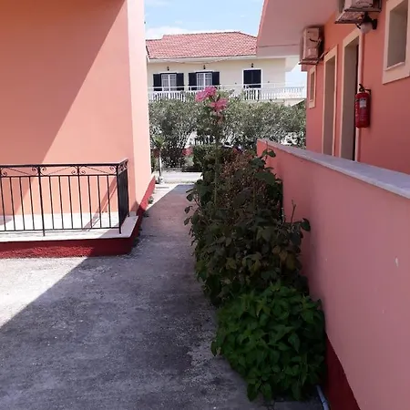 Kostas Apartmán Sidárion