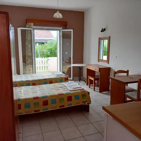 Kostas * Sidari (Corfu)