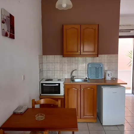 Kostas Апартаменты Сидарион