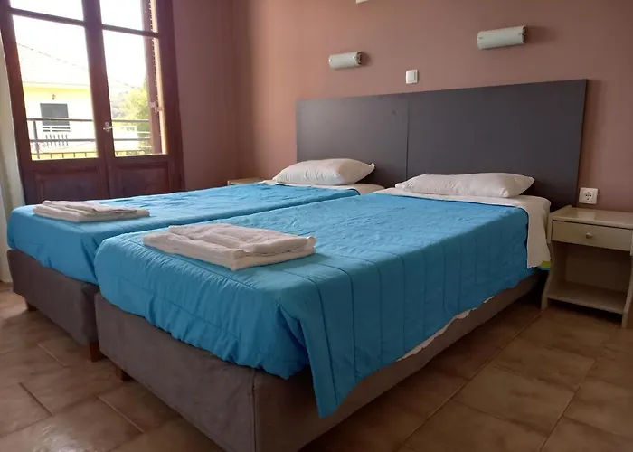 شقة Kostas