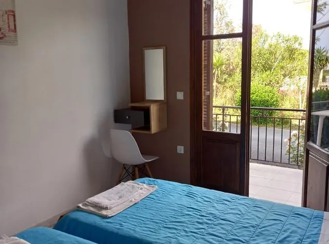 شقة Kostas *